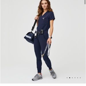 FIGS scrubs set - Zamora jogger S + Catarina top S